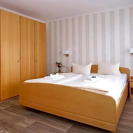 Landgasthaus Hoffmann Otel