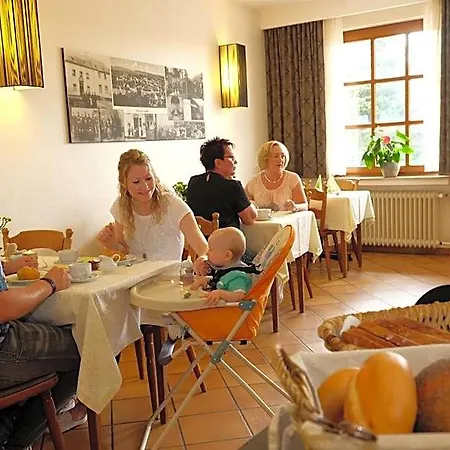 Landgasthaus Hoffmann Otel 3*
